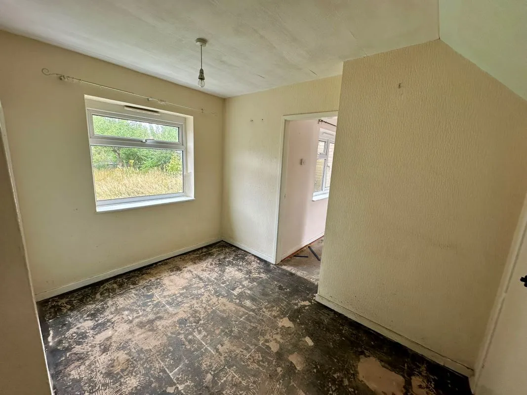 Featherstone, Wolverhampton, West Midlands, WV10 7AW - Online Auctions