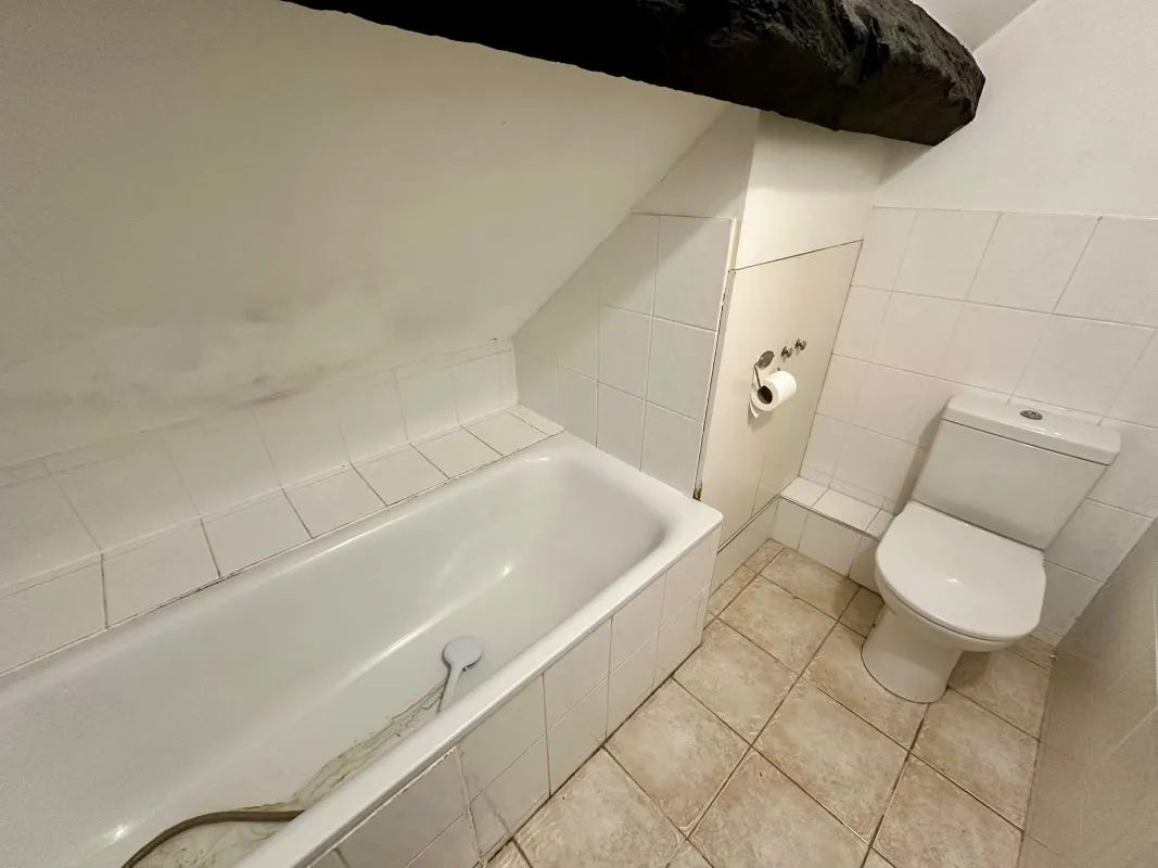 Flat 7, Ludlow, Shropshire, SY8 1RL - Online Auctions