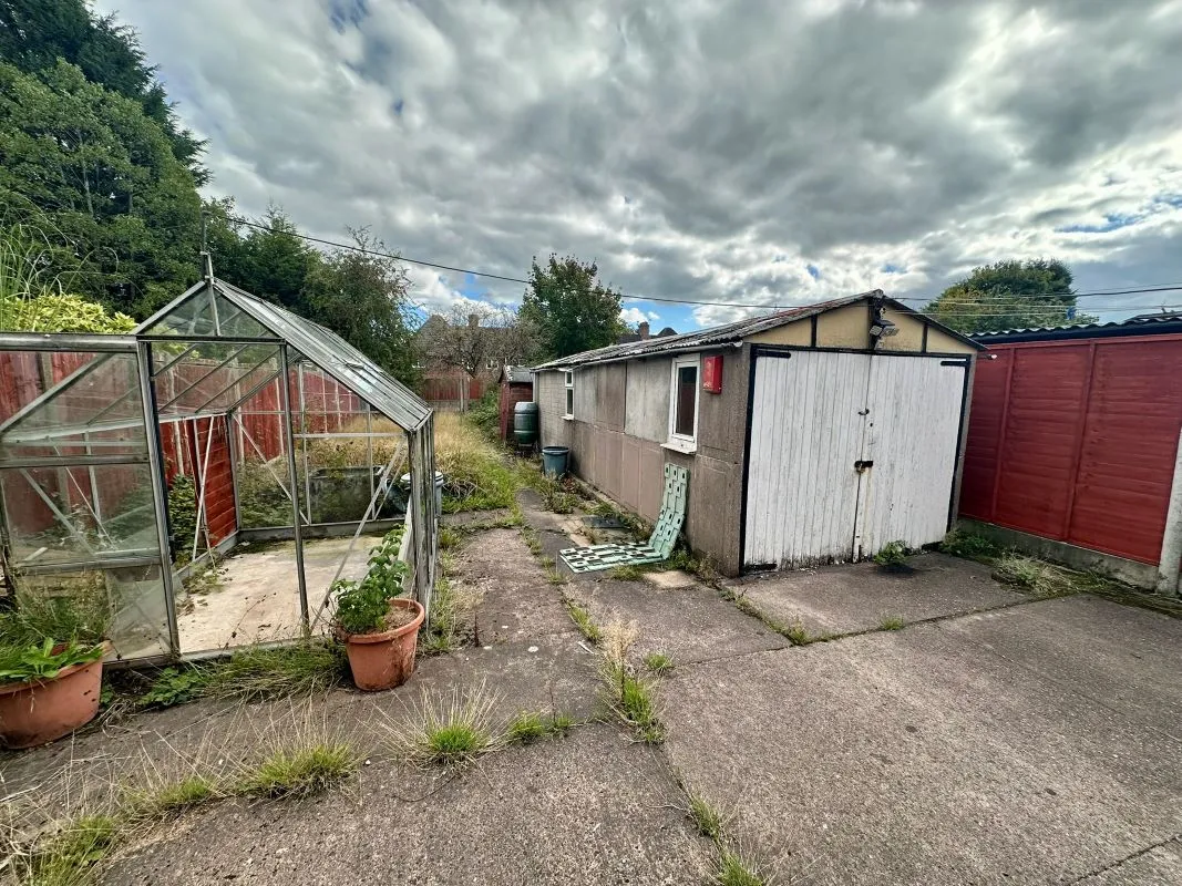 Stoke-On-Trent, Staffordshire, ST3 6DL - Online Auctions