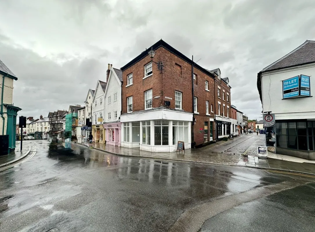 Flat 5, Ludlow, Shropshire, SY8 1RL - Online Auctions