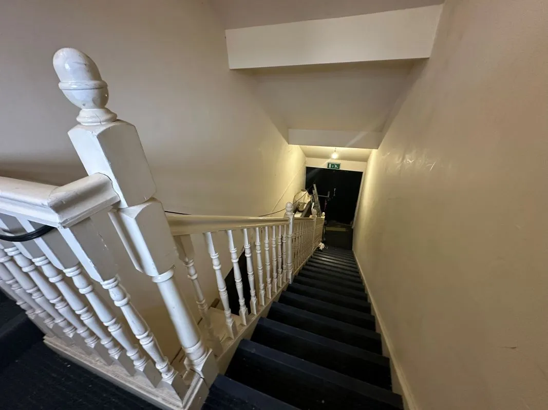 Farnworth, Bolton, Lancashire, BL4 7NS - Online Auctions