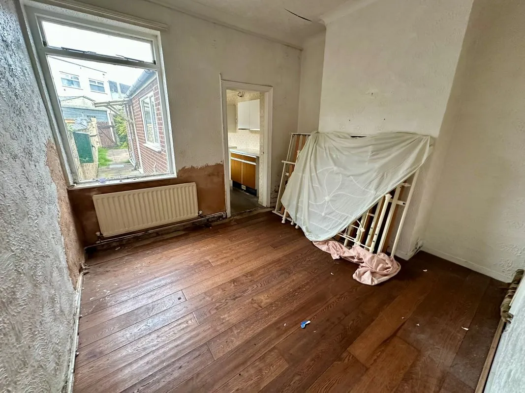 Stoke-On-Trent, Staffordshire, ST4 5PB - Online Auctions