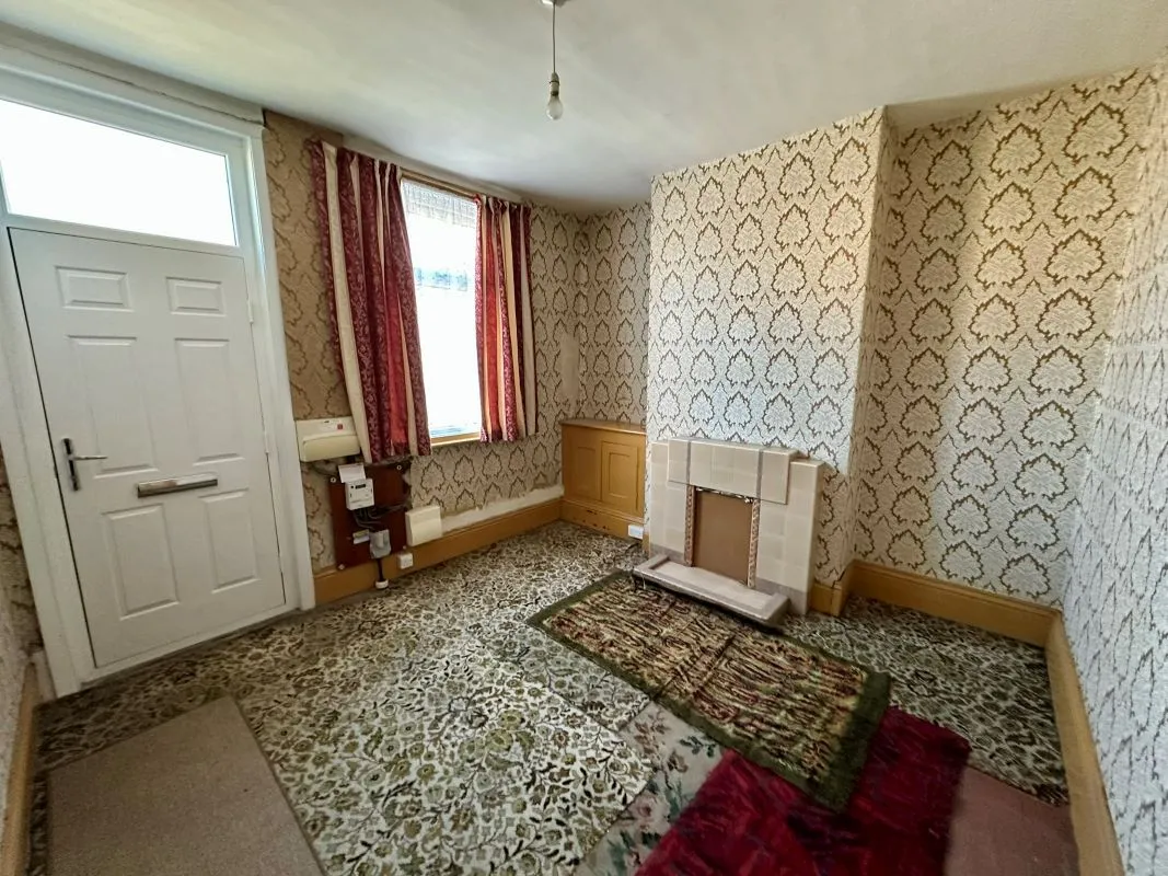 Stoke-On-Trent, Staffordshire, ST4 3LB - Online Auctions