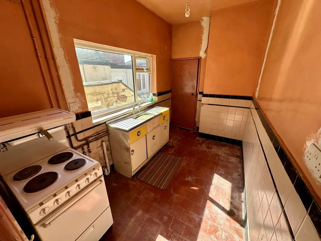 Stoke-On-Trent, Staffordshire, ST4 3LB - Online Auctions