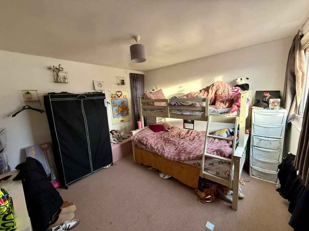 Sutton Hill, Telford, Shropshire, TF7 4AG - Online Auctions