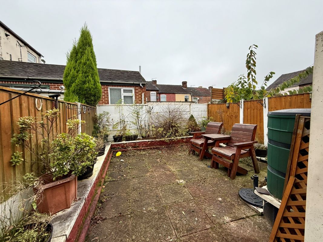 Stoke-On-Trent, Staffordshire, ST4 3BQ - Online Auctions