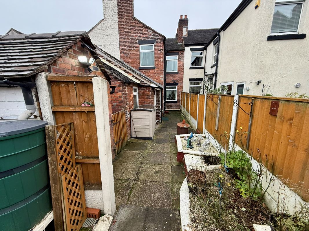 Stoke-On-Trent, Staffordshire, ST4 3BQ - Online Auctions