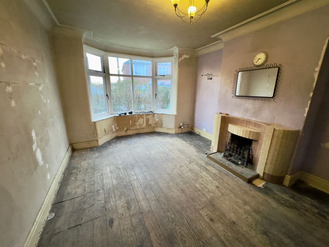 Runcorn, Cheshire, WA7 5DP - Online Auctions