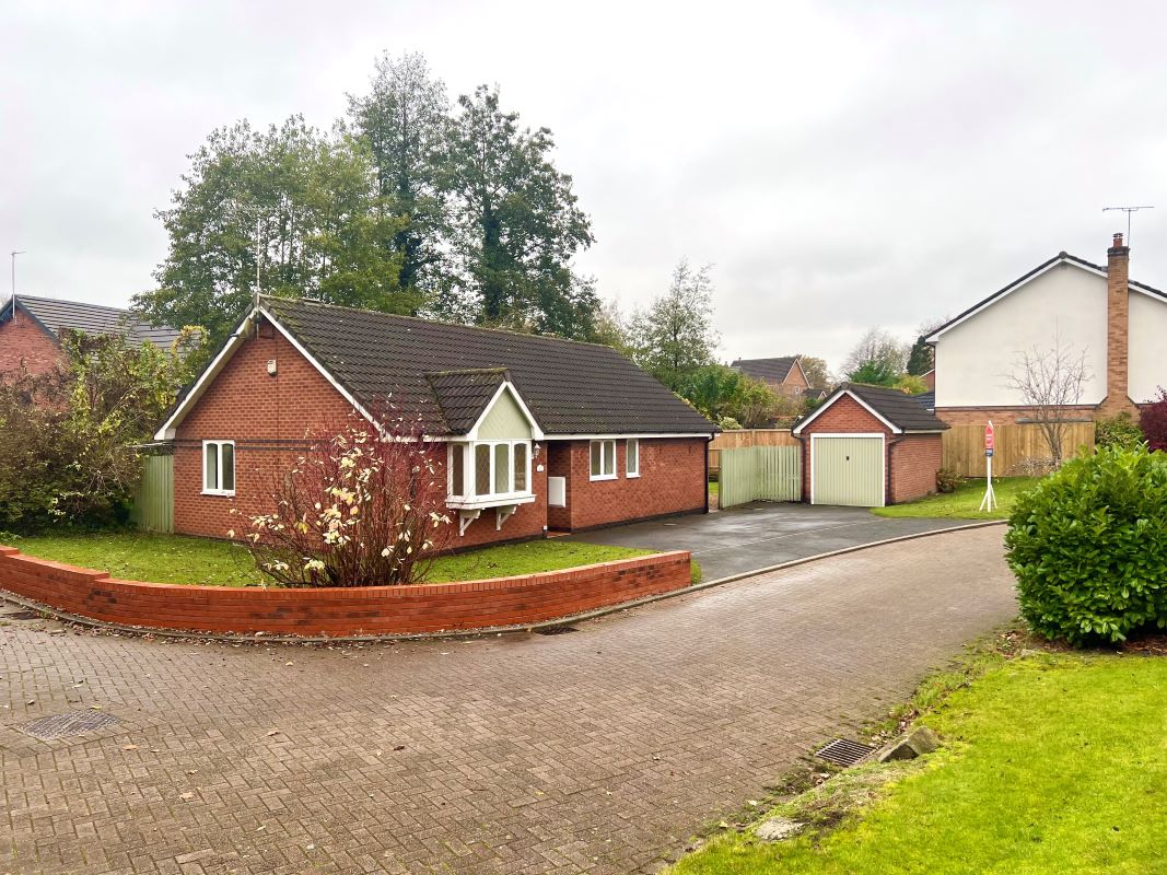 Sandbach, Cheshire, CW11 1ZY - Online Auctions