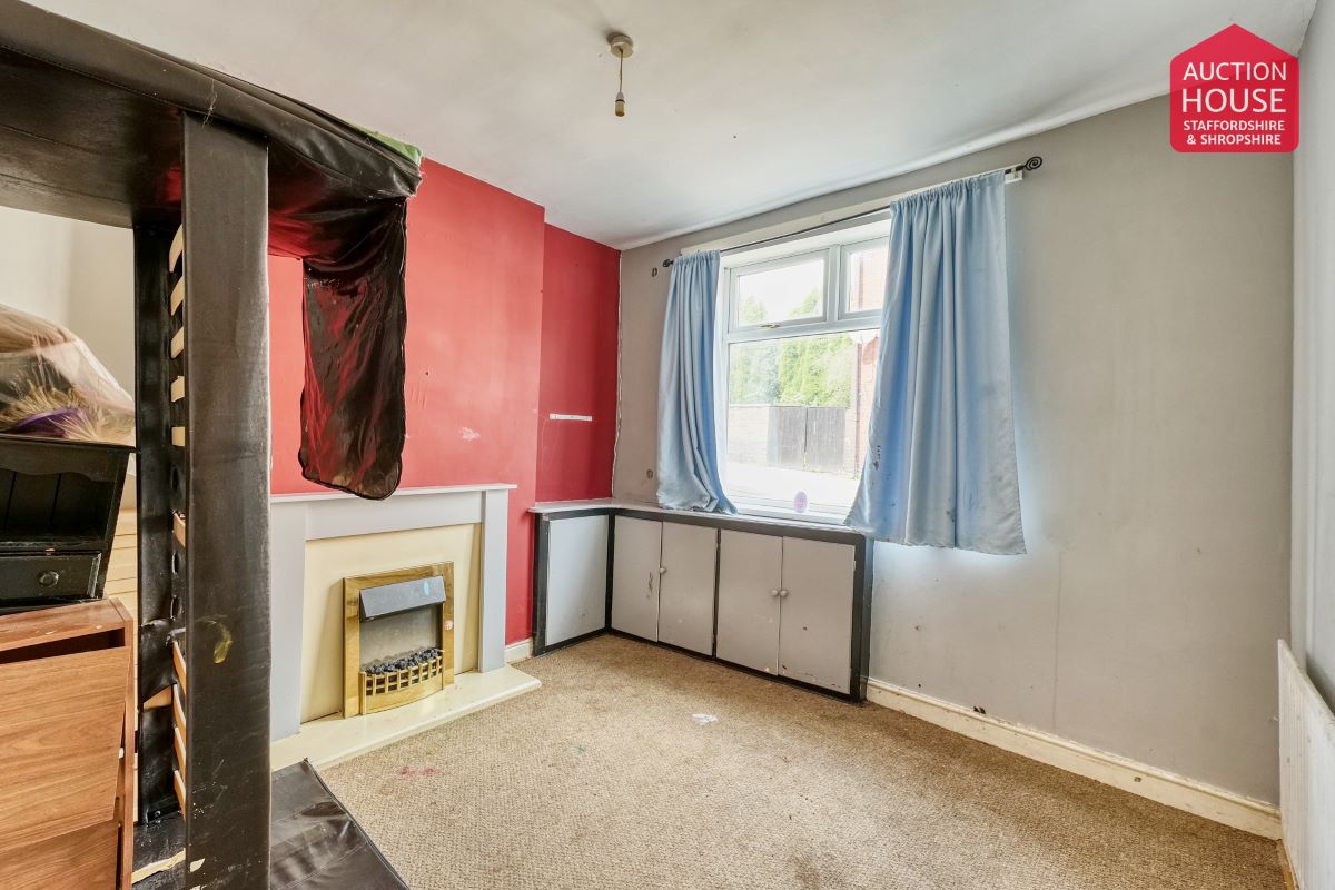 Tunstall, Stoke-On-Trent, Staffordshire, ST6 5HQ - Online Auctions
