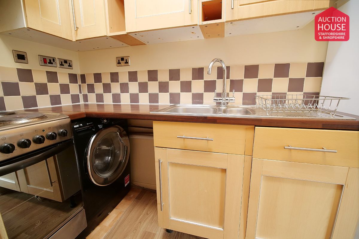 Hednesford, Cannock, Staffordshire, WS12 1UH - Online Auctions