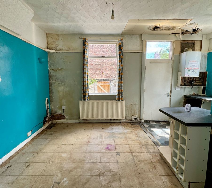 Birkenhead, Merseyside, CH42 2BJ - Online Auctions
