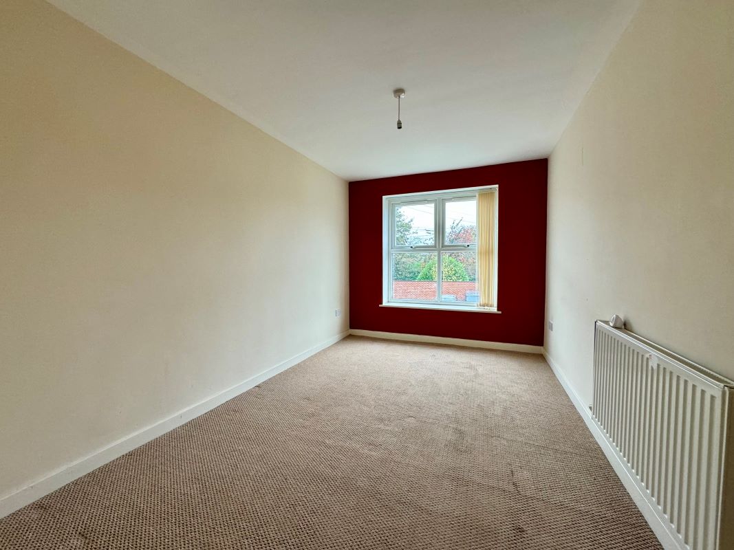 Royal Court, Birkenhead, Merseyside, CH42 1NF - Online Auctions