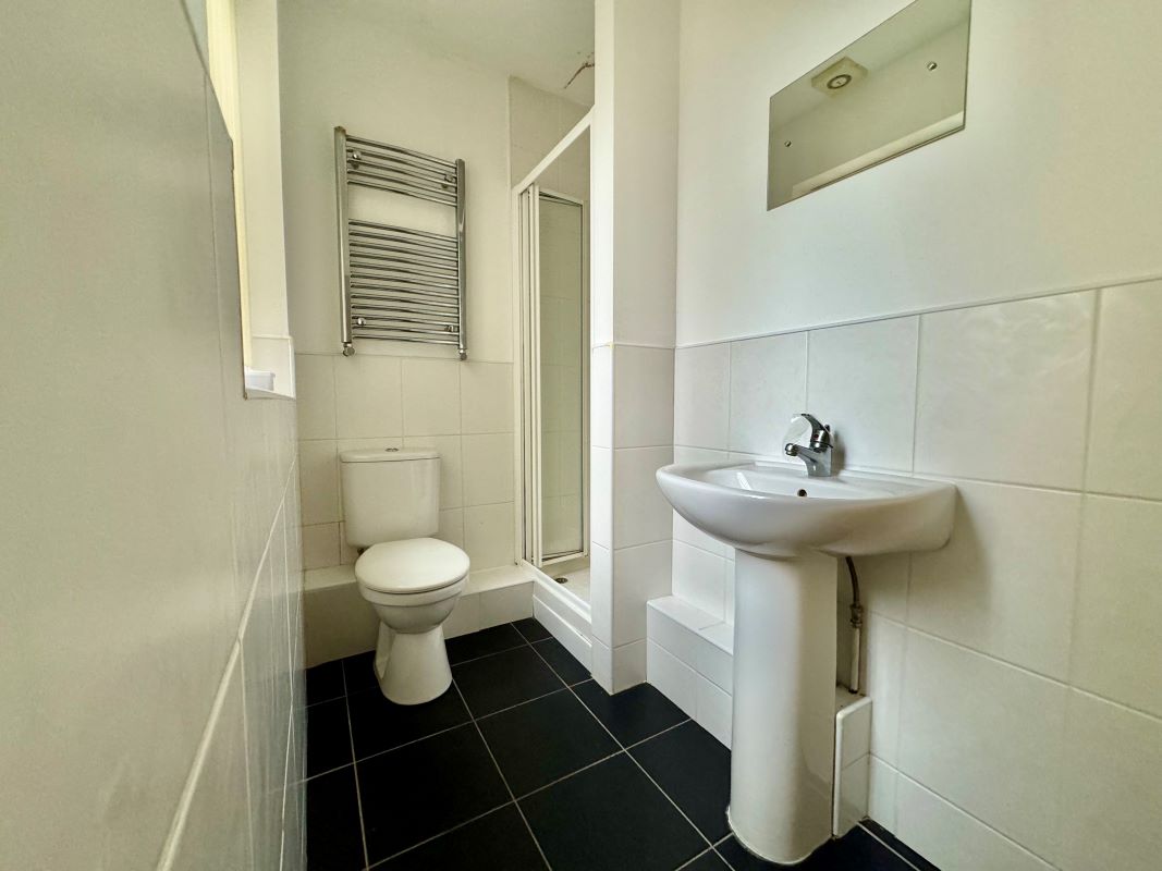 1 Knowsley Road, Birkenhead, Merseyside, CH42 1QB - Online Auctions