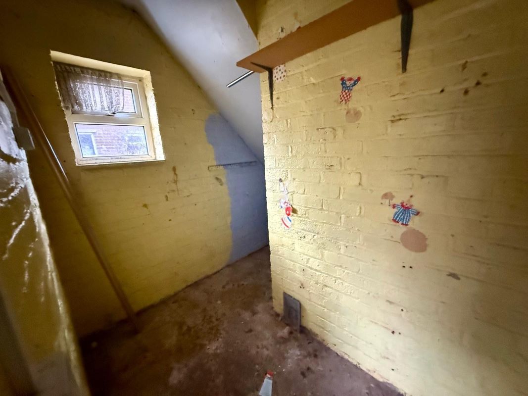 Cheddleton, Leek, Staffordshire, ST13 7HX - Online Auctions