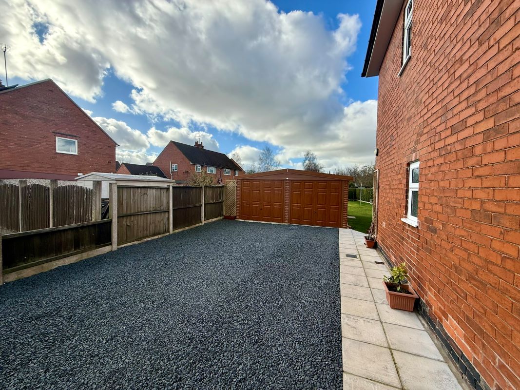 Denstone, Uttoxeter, Staffordshire, ST14 5HD - Online Auctions