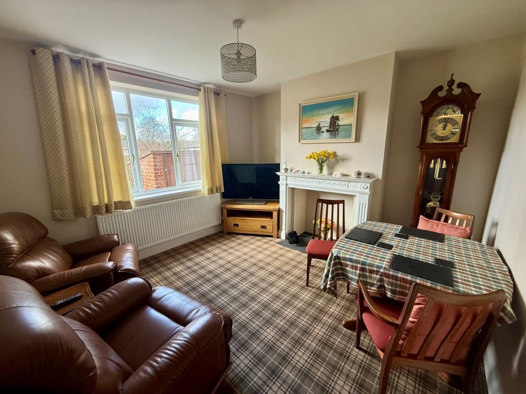 Denstone, Uttoxeter, Staffordshire, ST14 5HD - Online Auctions