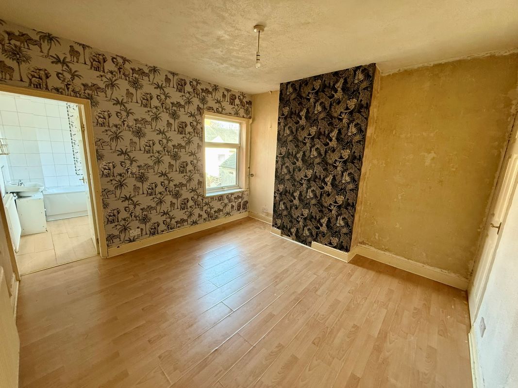 Stoke-On-Trent, Staffordshire, ST3 6AG - Online Auctions