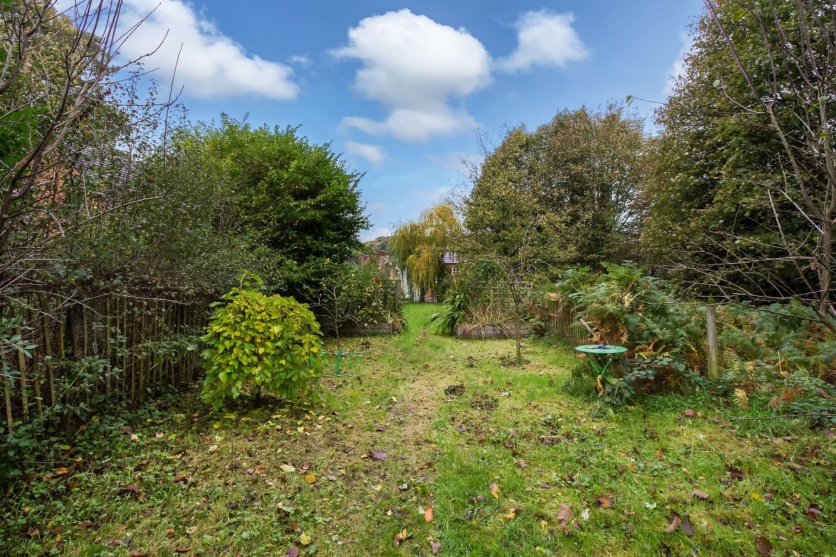Congleton, Cheshire, CW12 1RU - Online Auctions