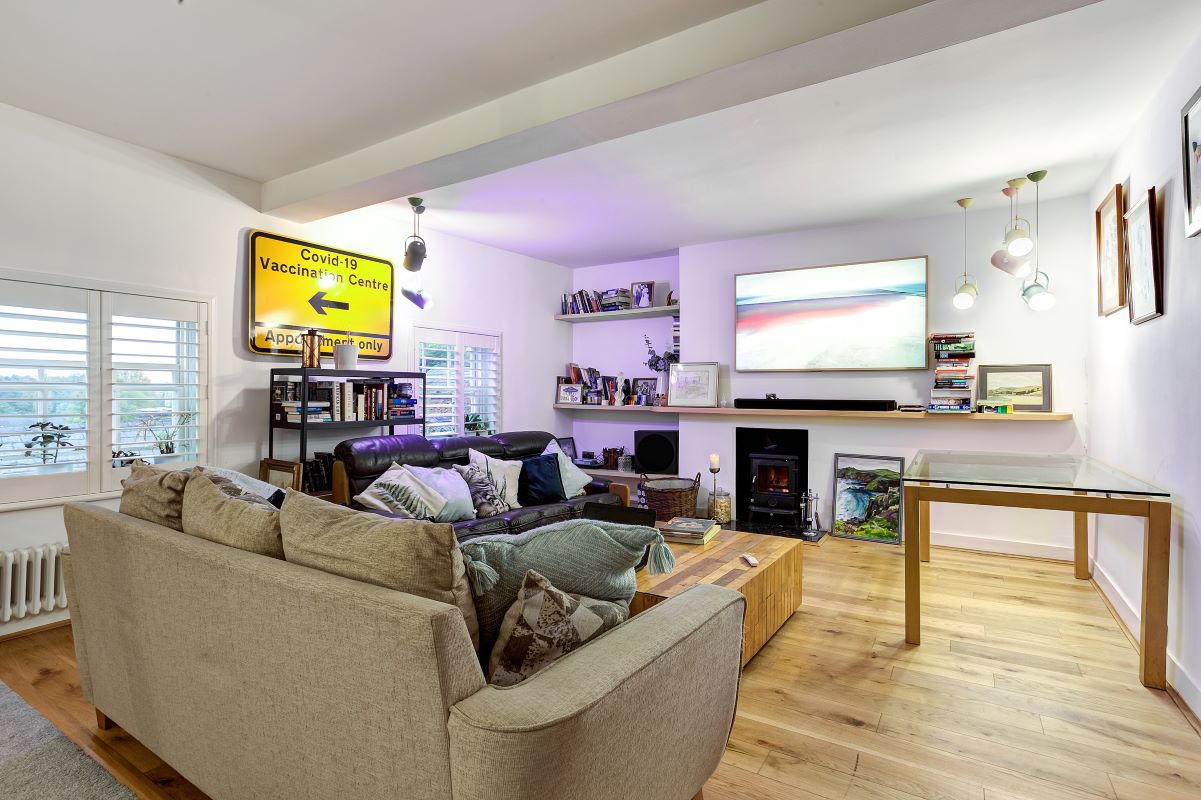 Congleton, Cheshire, CW12 1RU - Online Auctions