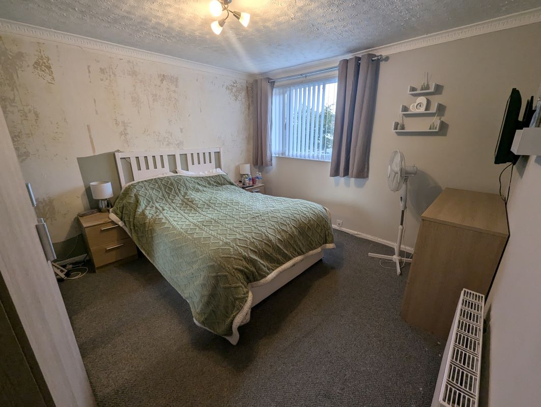 Sutton Hill, Telford, Shropshire, TF7 4AB - Online Auctions