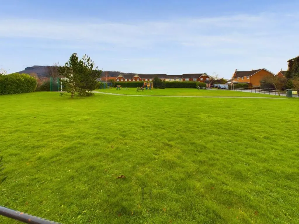 Helsby, Frodsham, Cheshire, WA6 0FF - Online Auctions