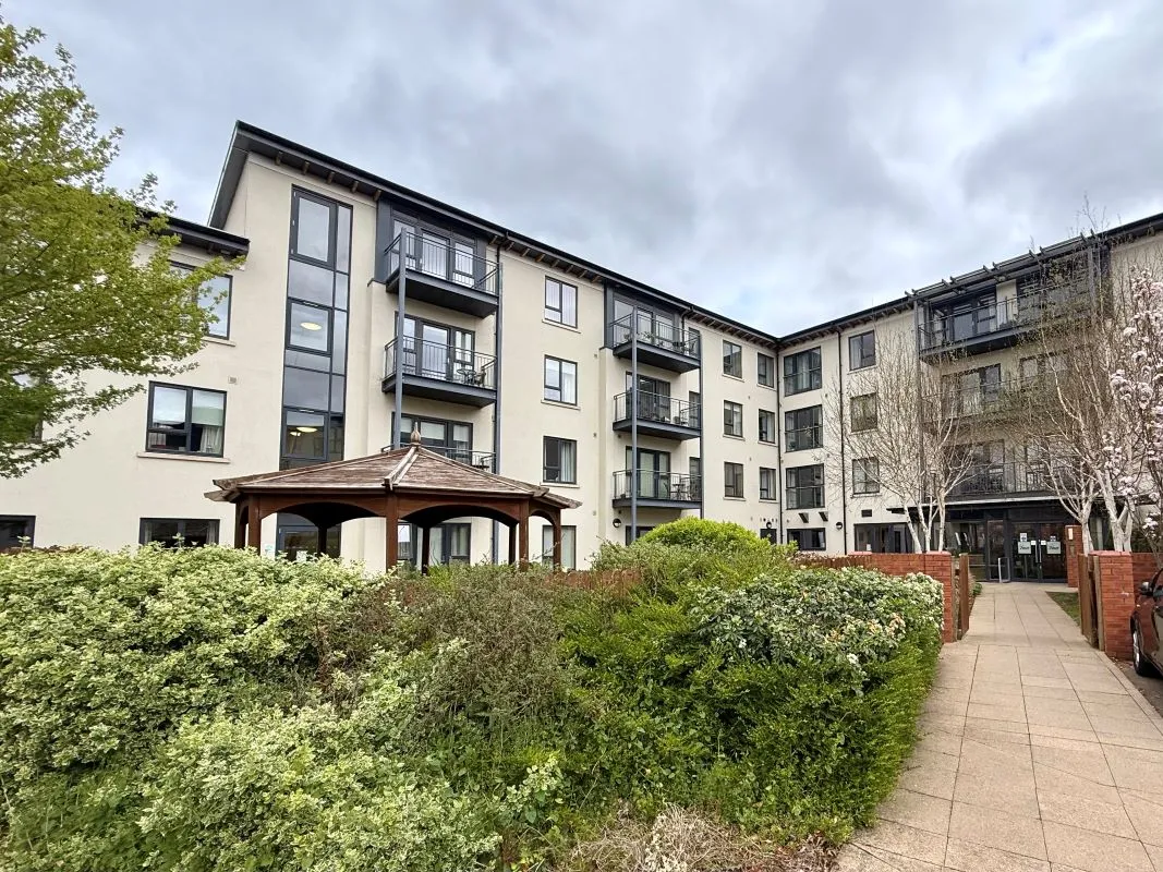 Cable Drive, Frodsham, Cheshire, WA6 0FP - Online Auctions