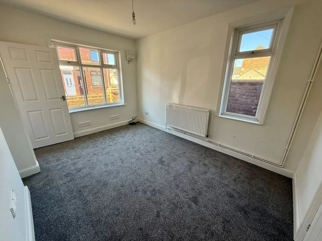 Stoke-On-Trent, Staffordshire, ST2 7HJ - Online Auctions