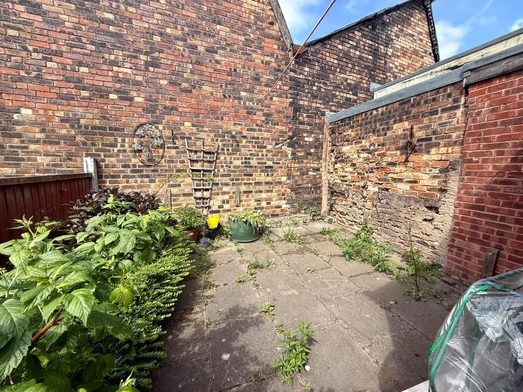 Stoke-On-Trent, Staffordshire, ST4 2PT - Online Auctions
