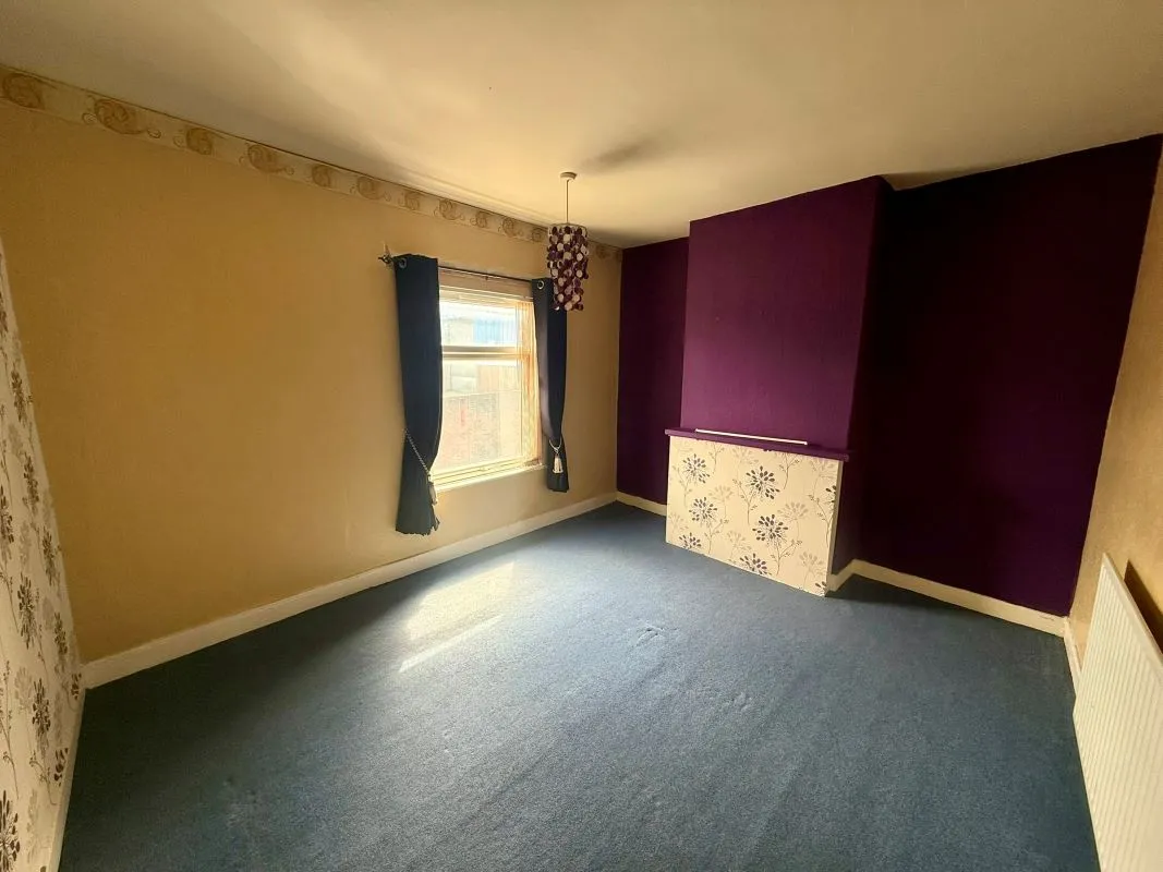 Stoke-On-Trent, Staffordshire, ST4 2PT - Online Auctions