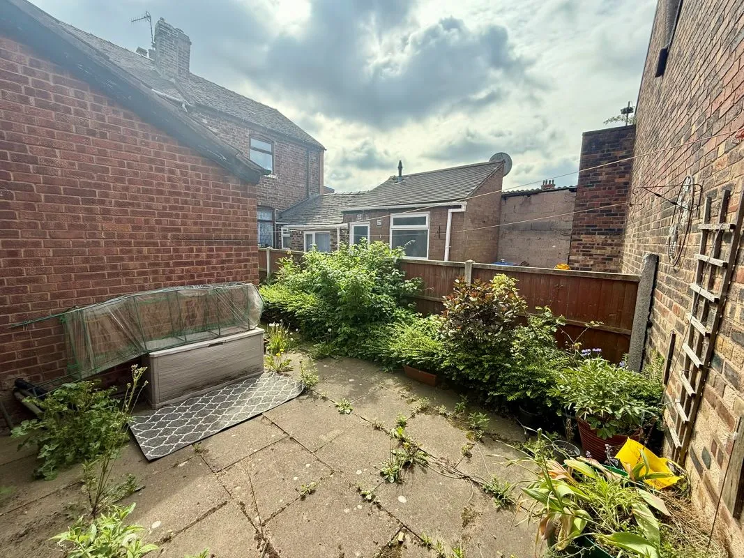Stoke-On-Trent, Staffordshire, ST4 2PT - Online Auctions