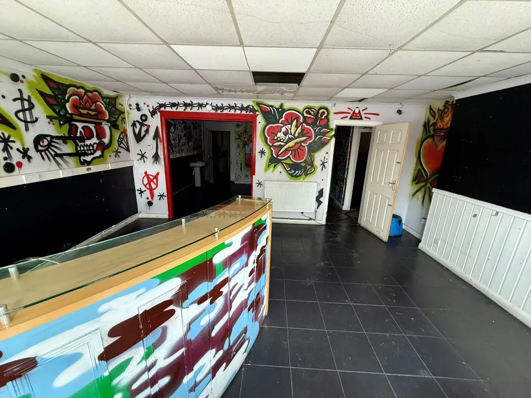 Stoke-On-Trent, Staffordshire, ST2 8DU - Online Auctions