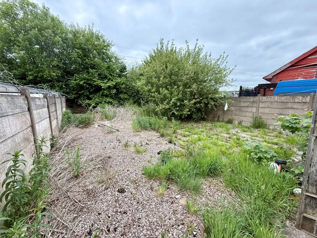 Stoke-On-Trent, Staffordshire, ST2 8DU - Online Auctions
