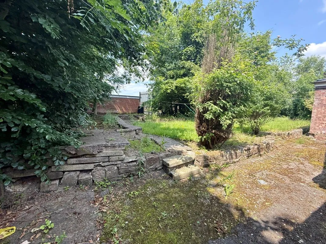Stoke-On-Trent, Staffordshire, ST3 5DJ - Online Auctions