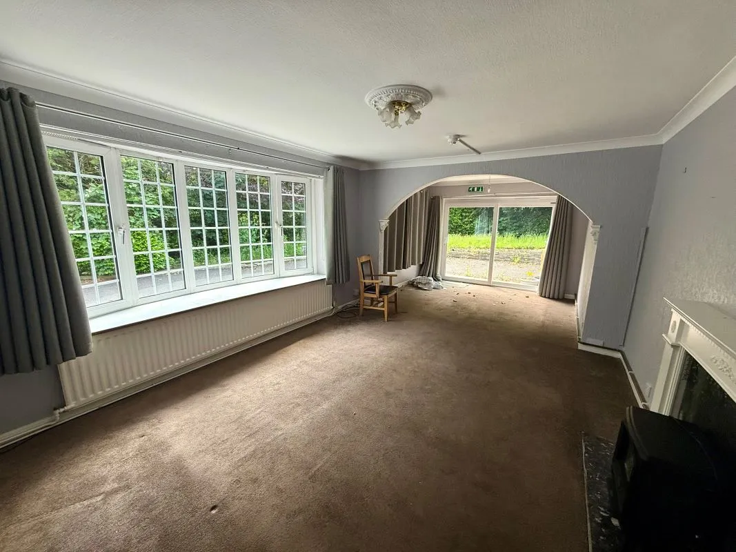 Stoke-On-Trent, Staffordshire, ST3 5DJ - Online Auctions