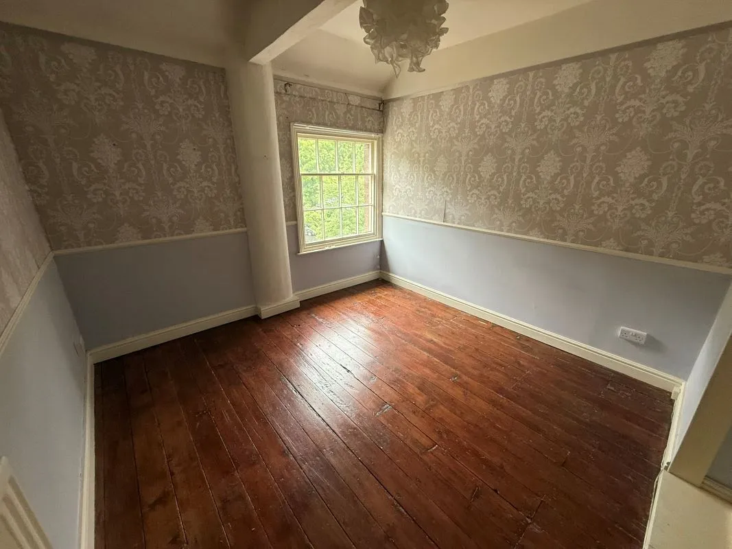 The Wharfage, Telford, Shropshire, TF8 7NH - Online Auctions
