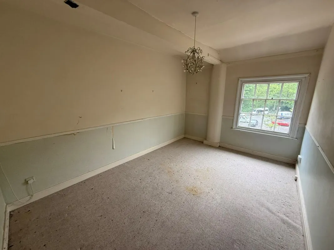 The Wharfage, Telford, Shropshire, TF8 7NH - Online Auctions