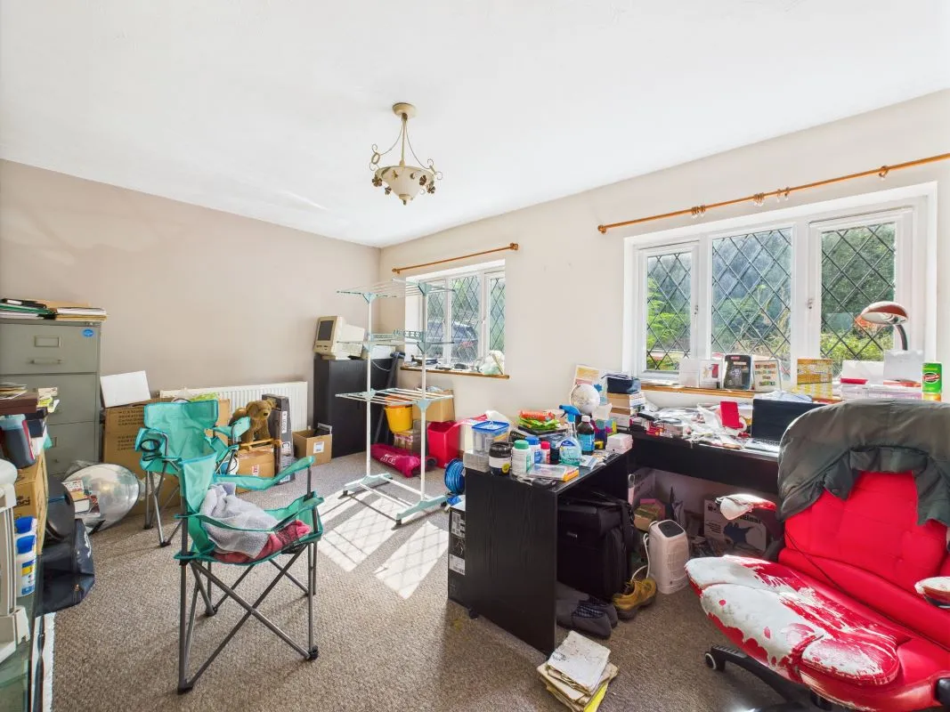 Grange Road, Holywell, Clwyd, CH8 8ST - Online Auctions