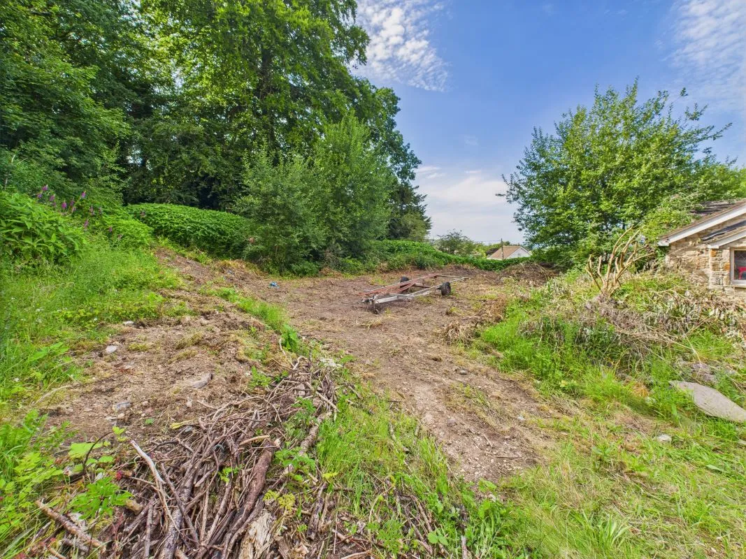 Grange Road, Holywell, Clwyd, CH8 8ST - Online Auctions