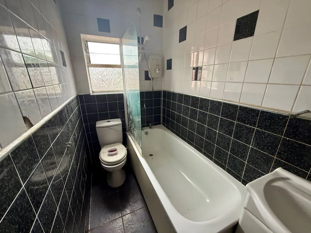 Wallasey, Merseyside, CH44 7HA - Online Auctions