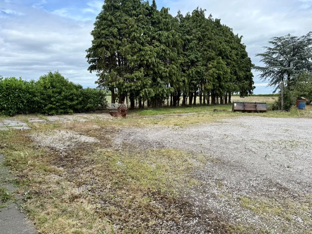 Warrington Road, Bold Heath, Cheshire, WA8 5UX - Online Auctions