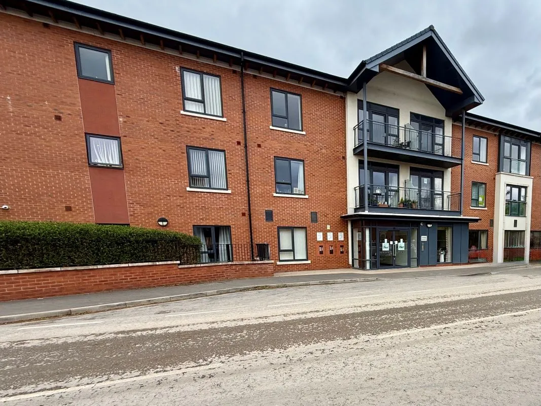 Cable Drive, Frodsham, Cheshire, WA6 0FP - Online Auctions