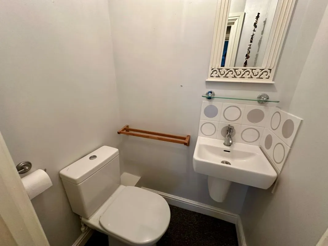 1 Tower Street, Ludlow, Shropshire, SY8 1RL - Online Auctions