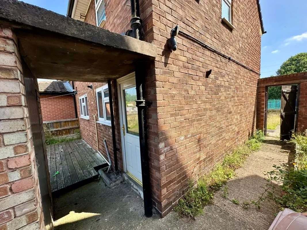Stafford, Staffordshire, ST17 9RF - Online Auctions