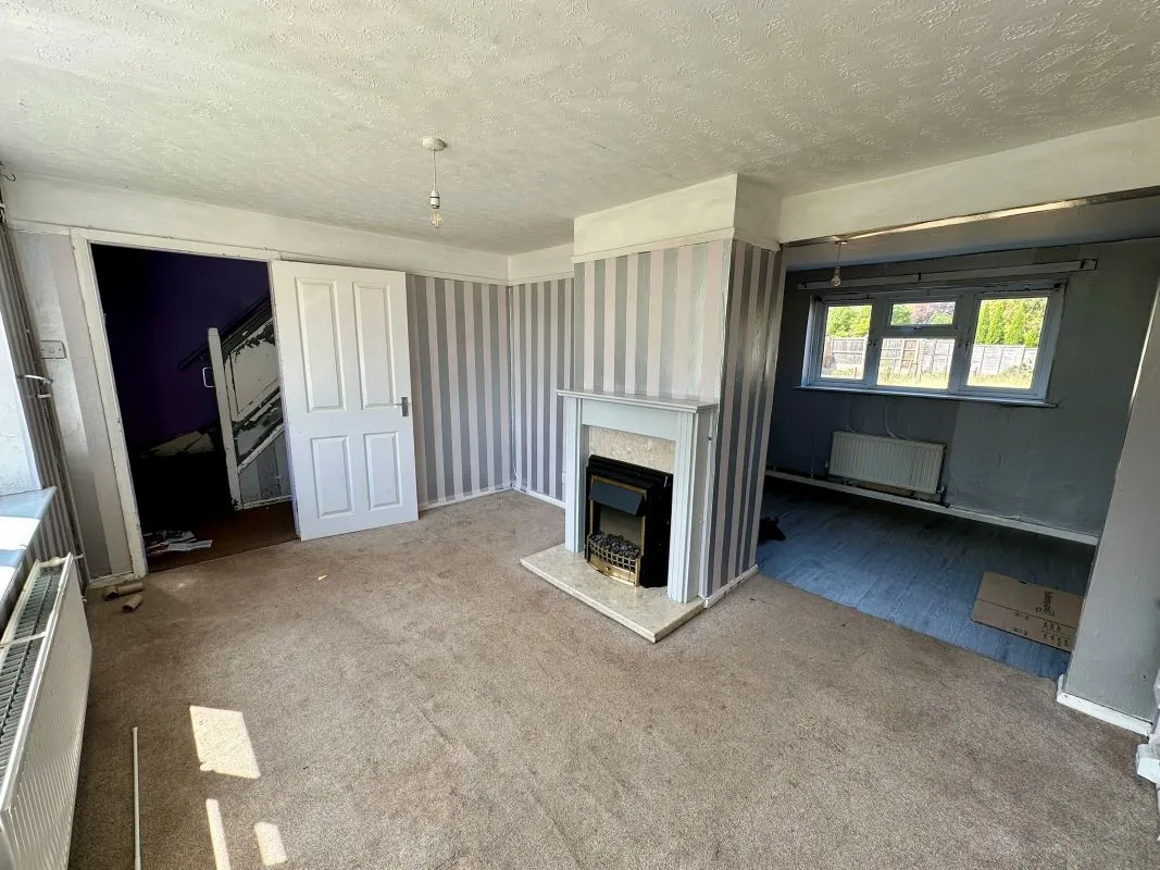 Stafford, Staffordshire, ST17 9RF - Online Auctions