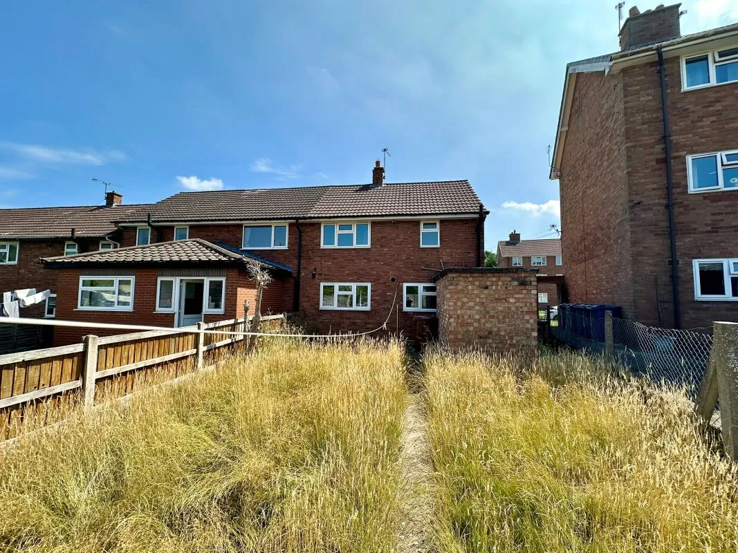 Stafford, Staffordshire, ST17 9RF - Online Auctions