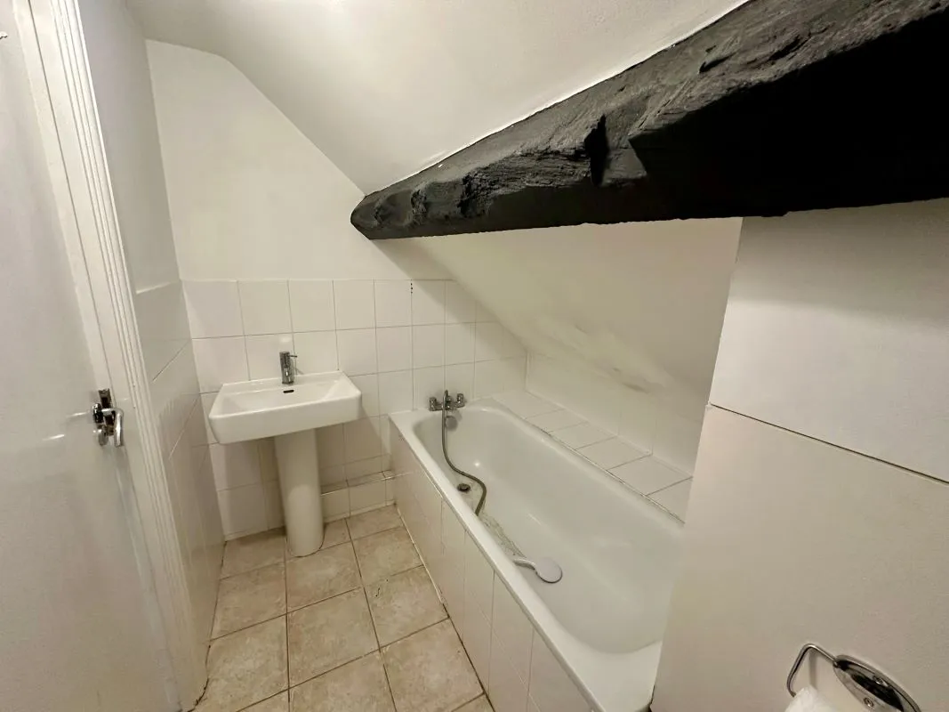 1 Tower Street, Ludlow, Shropshire, SY8 1RL - Online Auctions