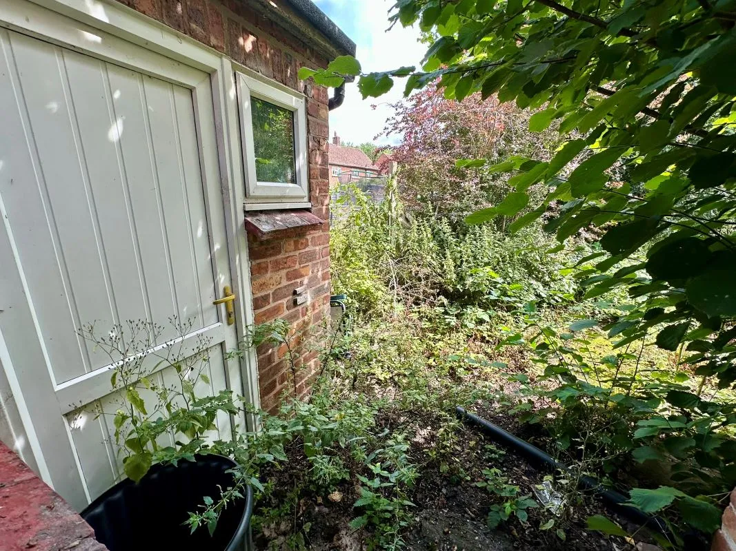 Shrewsbury, Shropshire, SY2 6LJ - Online Auctions