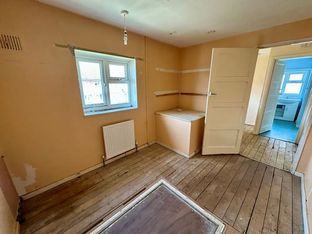 Shrewsbury, Shropshire, SY2 6LJ - Online Auctions