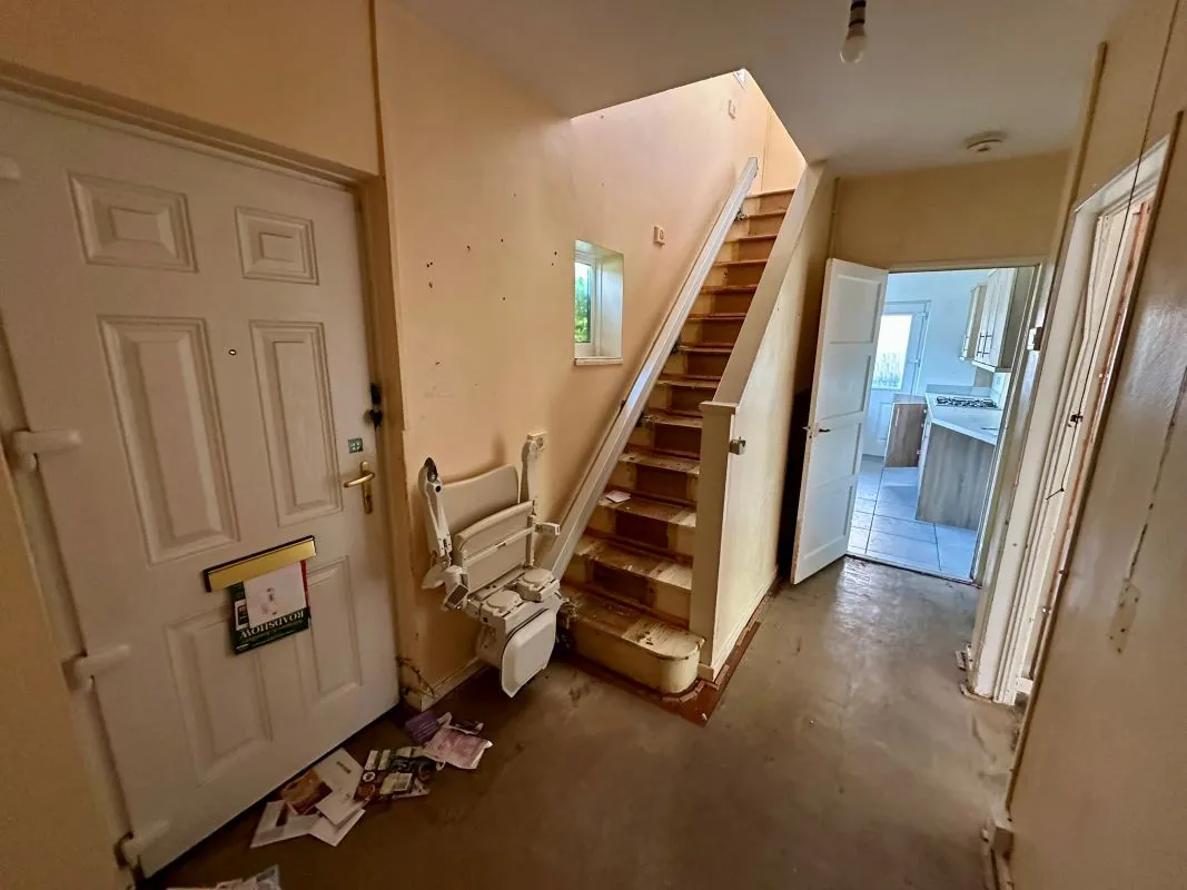 Shrewsbury, Shropshire, SY2 6LJ - Online Auctions